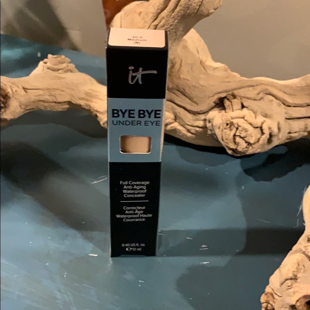 It Cosmetics Bye Bye Under Eye